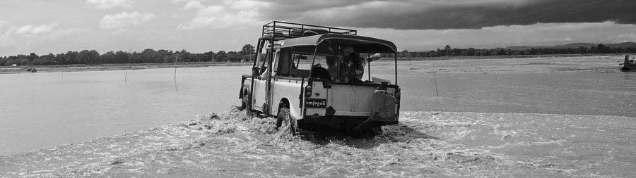 land rover crossing river
