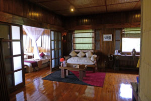 saloon inle resort royal villa