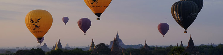Vuelo sobre Bagan Myanmar al amanecer