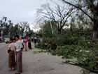 attene bus parc kandawgyi après passage du cyclone nargis